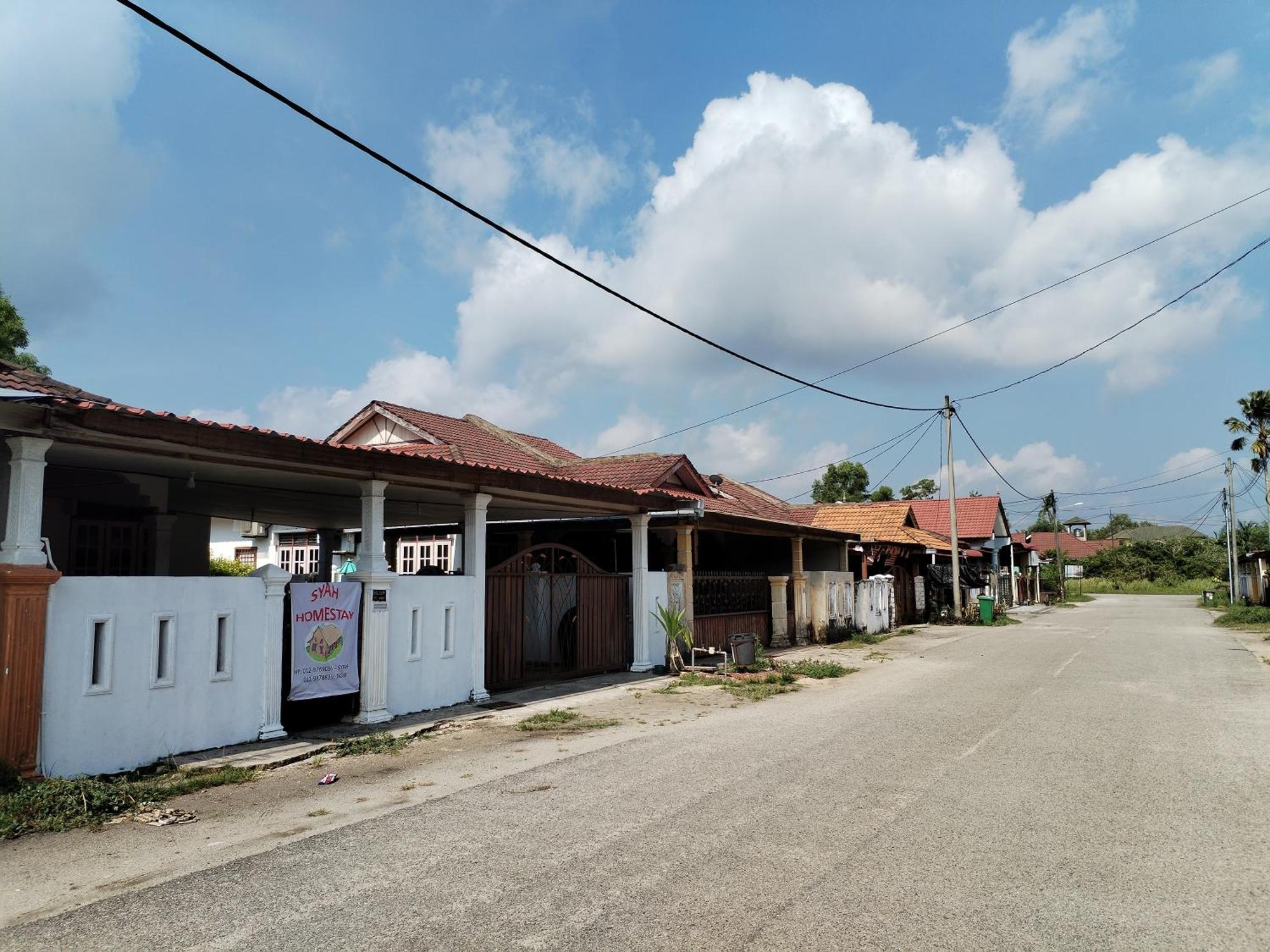 Syah Homestay Dungun Esterno foto